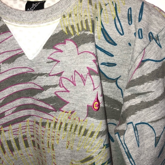 Gray Graphic Sweatshirt Size M - Picture 4 of 5